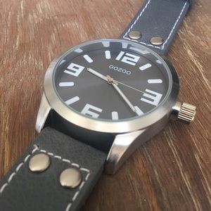 NWT OOZOO Timepiece | Leather, Brushed Steel, Gray